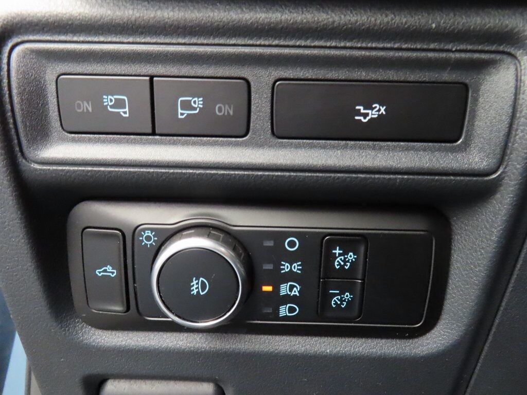 2023 Ford F-150 4x4 SuperCrew XLT Fond du Lac WI