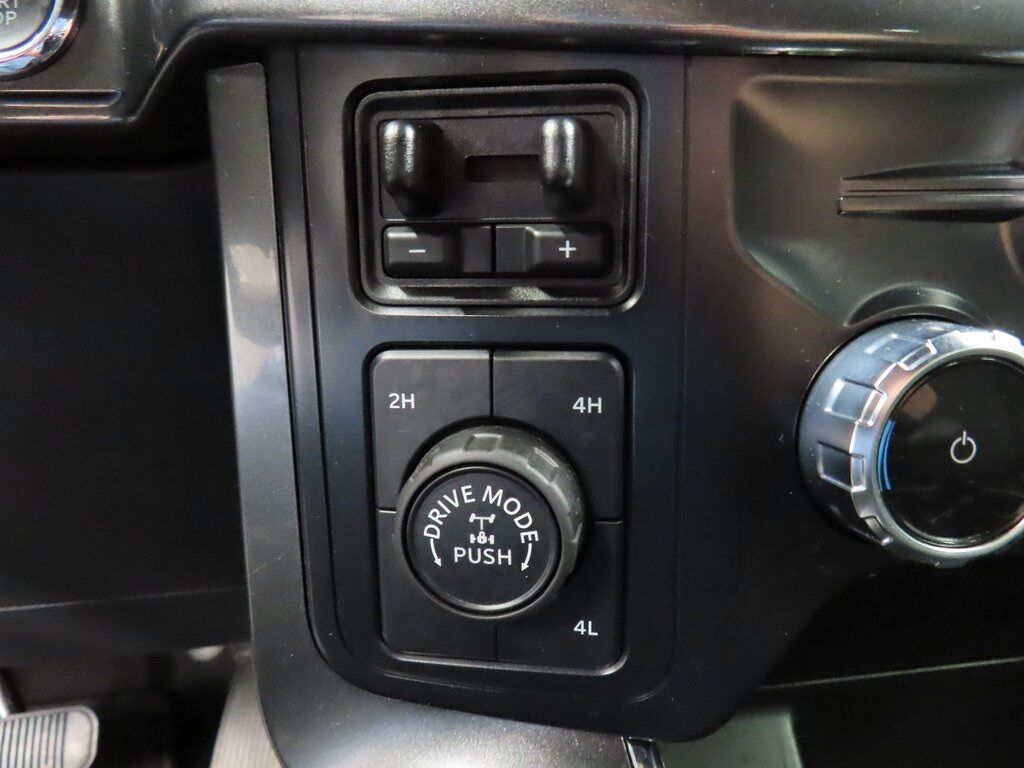 2023 Ford F-150 4x4 SuperCrew XLT Fond du Lac WI