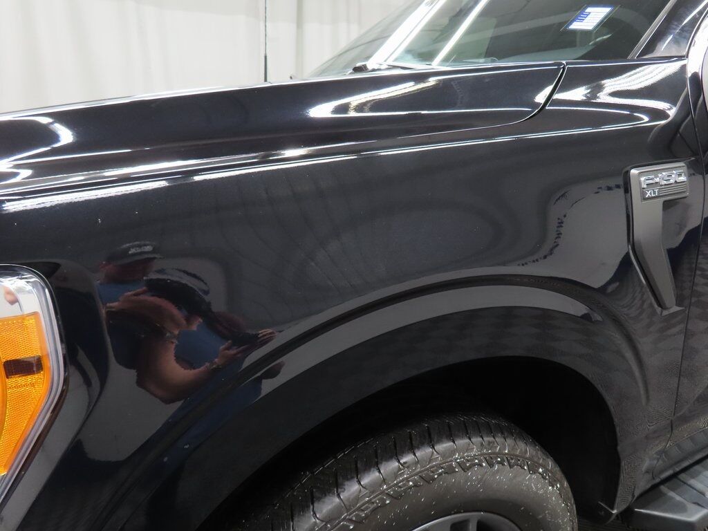 2023 Ford F-150 4x4 SuperCrew XLT Fond du Lac WI