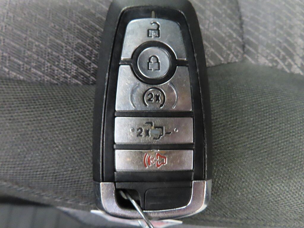 2023 Ford F-150 4x4 SuperCrew XLT Fond du Lac WI