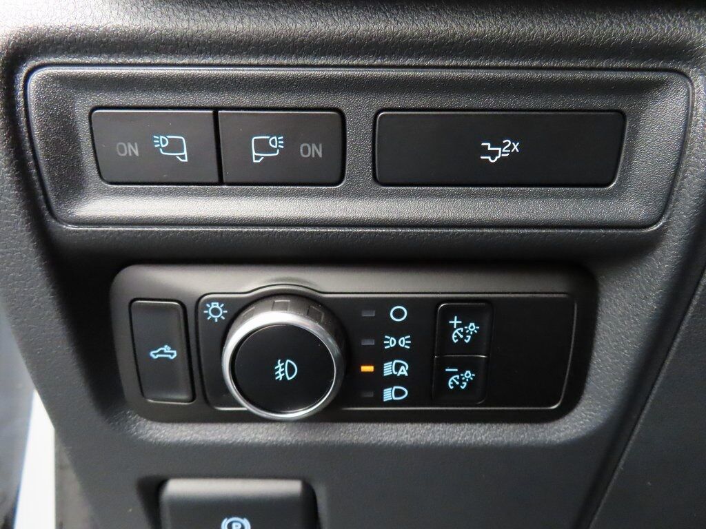 2023 Ford F-150 4x4 SuperCrew XLT Fond du Lac WI