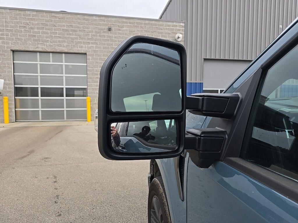 2023 Ford F-150 4x4 SuperCrew XLT Fond du Lac WI