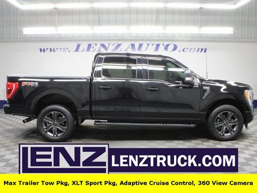 2023_Ford_F-150_4x4 SuperCrew XLT_ Fond du Lac WI