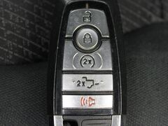 2023 Ford F-150 4x4 SuperCrew XLT Fond du Lac WI