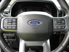 2023 Ford F-150 4x4 SuperCrew XLT Fond du Lac WI