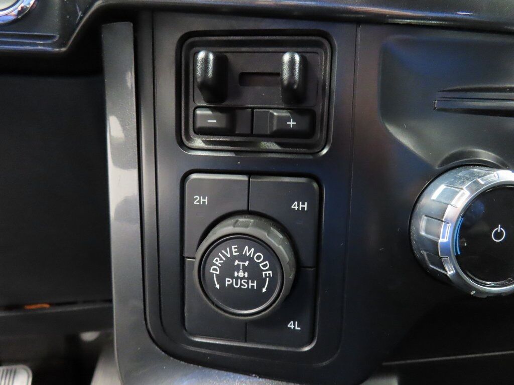 2023 Ford F-150 4x4 SuperCrew XLT Fond du Lac WI