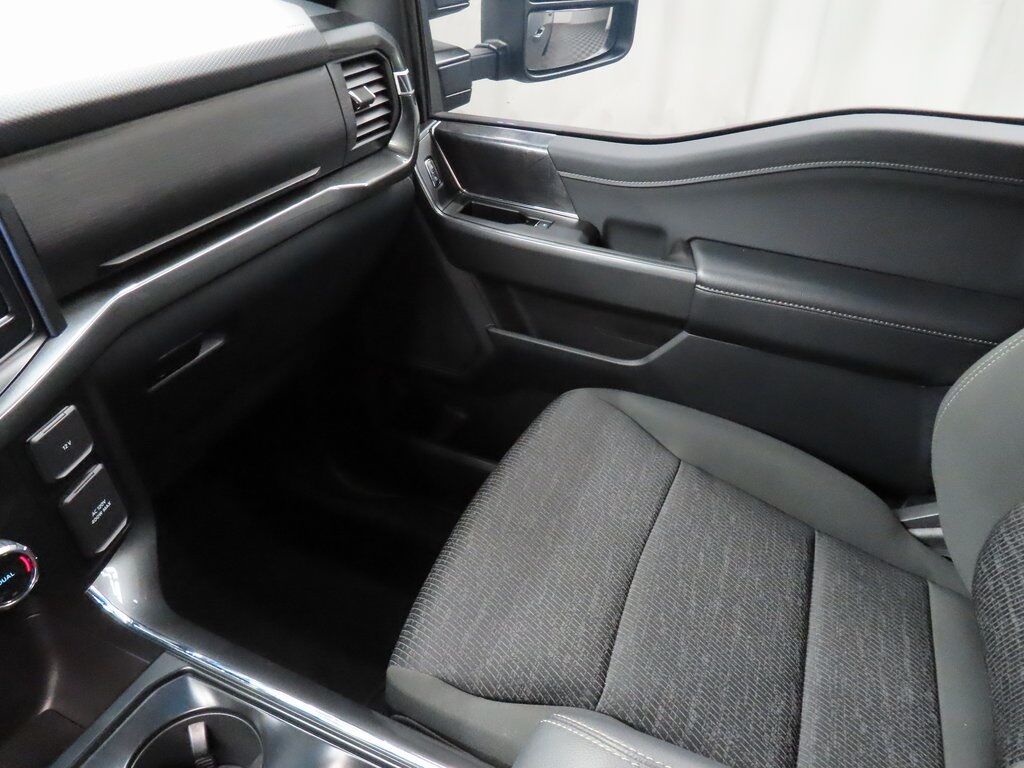 2023 Ford F-150 4x4 SuperCrew XLT Fond du Lac WI