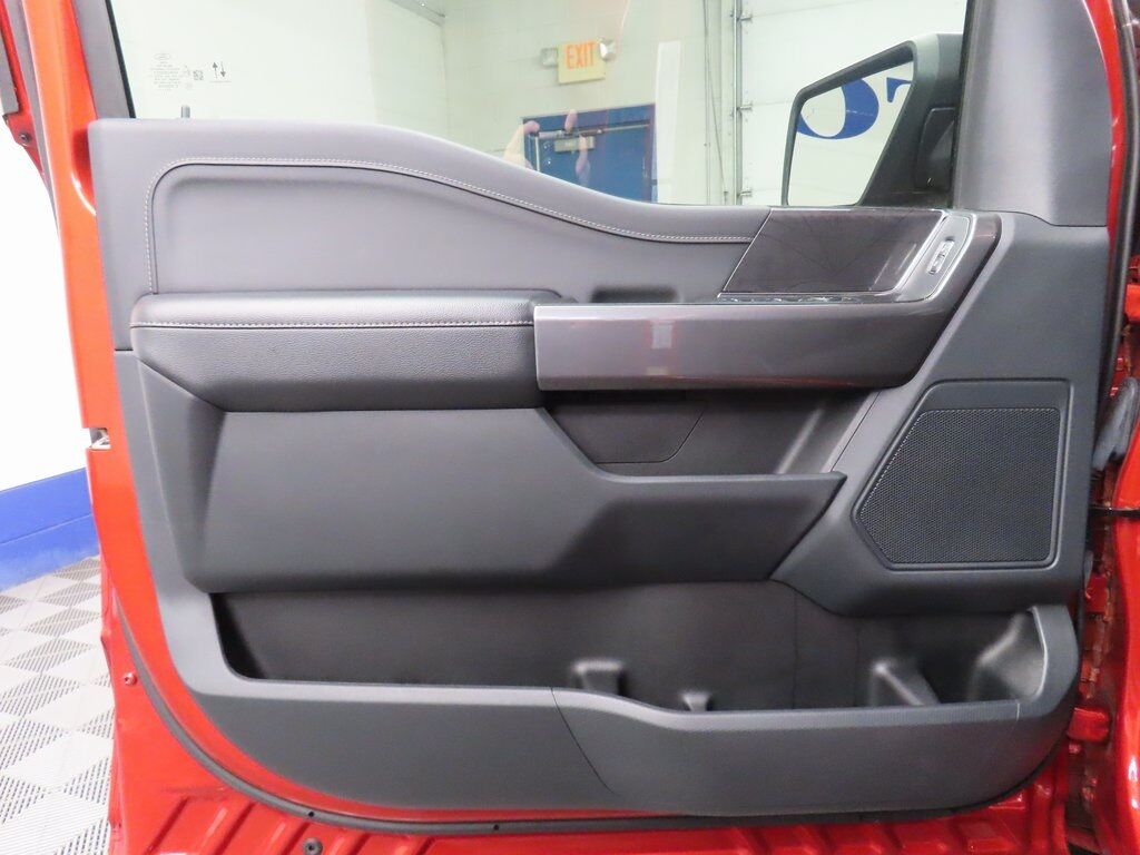 2023 Ford F-150 4x4 SuperCrew XLT Fond du Lac WI