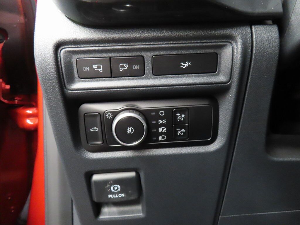 2023 Ford F-150 4x4 SuperCrew XLT Fond du Lac WI