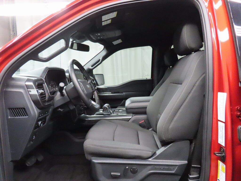 2023 Ford F-150 4x4 SuperCrew XLT Fond du Lac WI