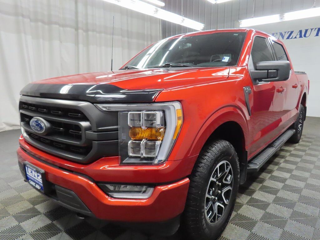 2023 Ford F-150 4x4 SuperCrew XLT Fond du Lac WI