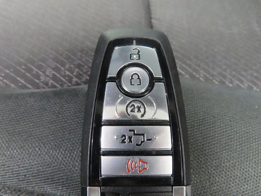 2023 Ford F-150 4x4 SuperCrew XLT Fond du Lac WI