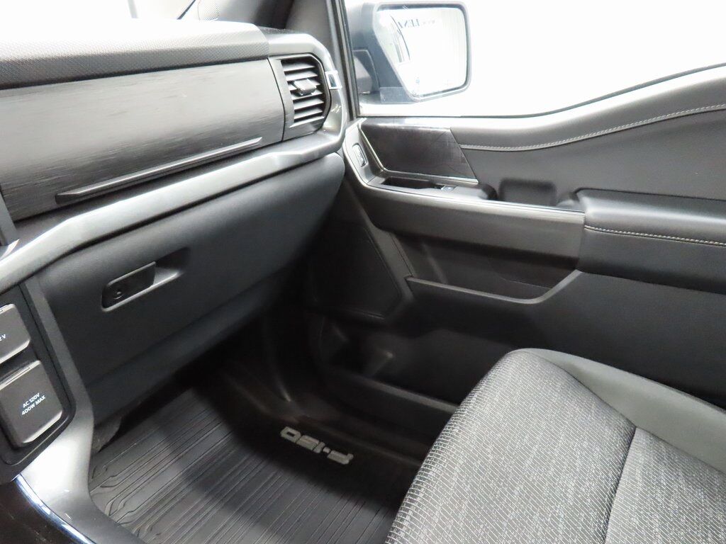 2023 Ford F-150 4x4 SuperCrew XLT Fond du Lac WI