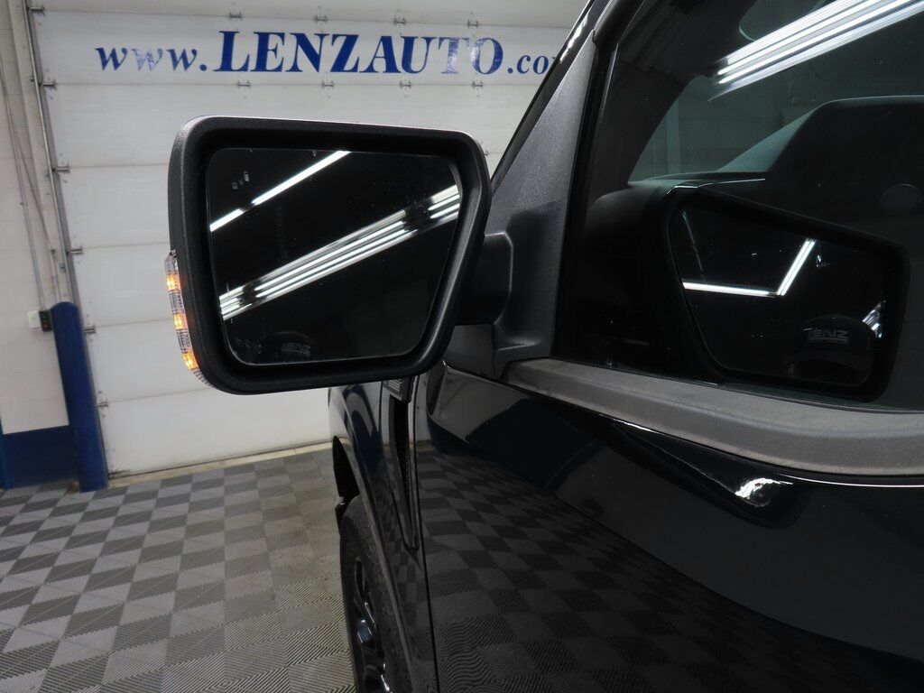 2023 Ford F-150 4x4 SuperCrew XLT Fond du Lac WI