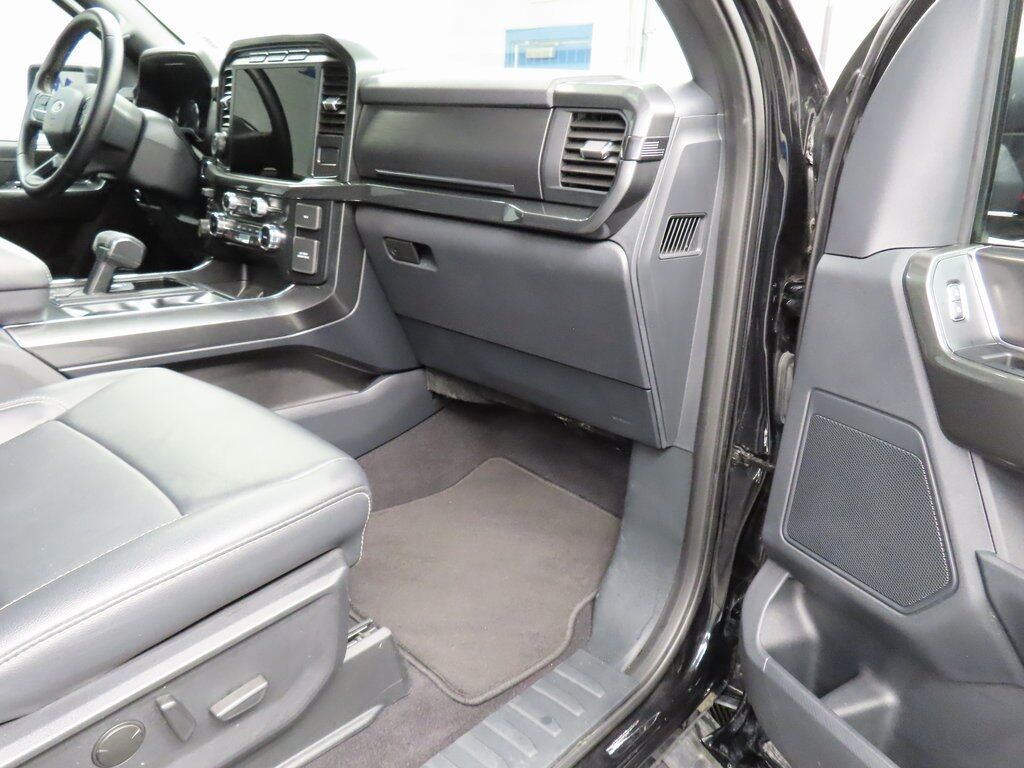 2023 Ford F-150 4x4 SuperCrew XLT Fond du Lac WI