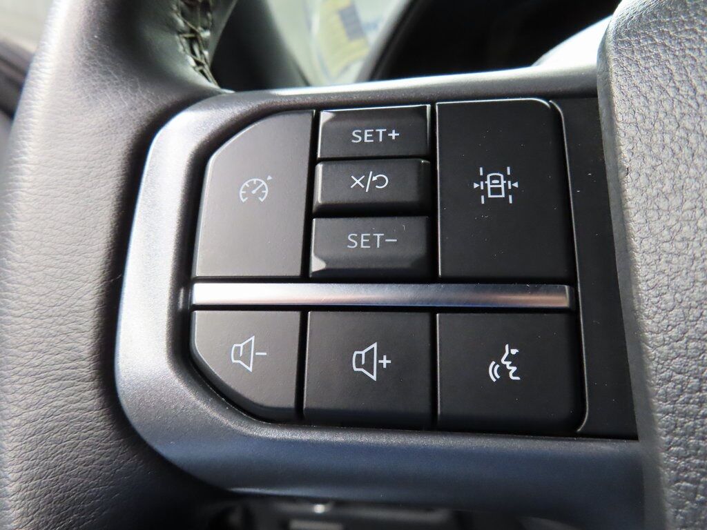 2023 Ford F-150 4x4 SuperCrew XLT Fond du Lac WI