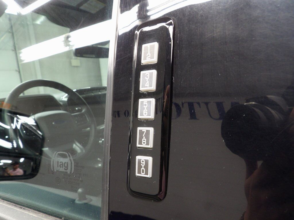 2023 Ford F-150 4x4 SuperCrew XLT Fond du Lac WI