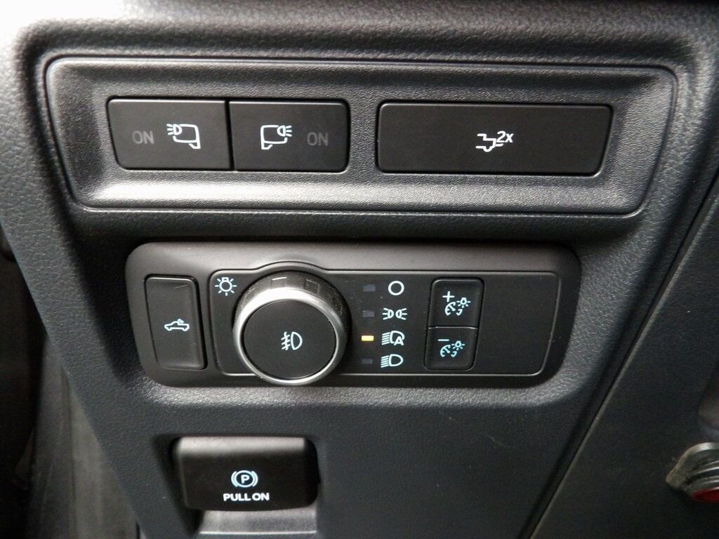 2023 Ford F-150 4x4 SuperCrew XLT Fond du Lac WI