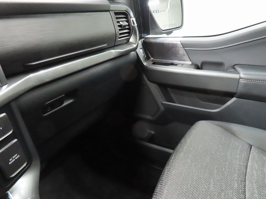 2023 Ford F-150 4x4 SuperCrew XLT Fond du Lac WI