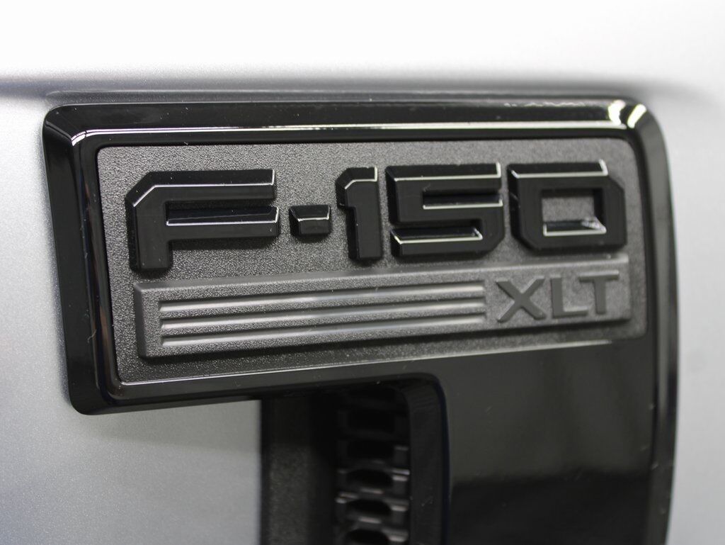 2023 Ford F-150 4x4 SuperCrew XLT Fond du Lac WI
