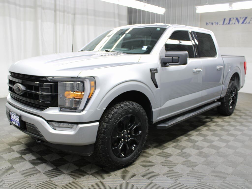 2023 Ford F-150 4x4 SuperCrew XLT Fond du Lac WI