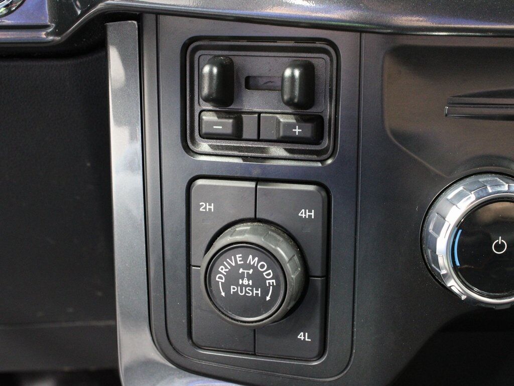 2023 Ford F-150 4x4 SuperCrew XLT Fond du Lac WI
