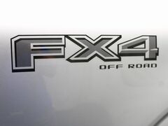 2023 Ford F-150 4x4 SuperCrew XLT Fond du Lac WI