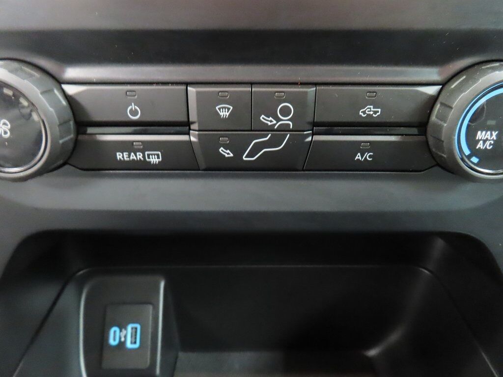 2023 Ford F-150 4x4 SuperCrew XLT Fond du Lac WI