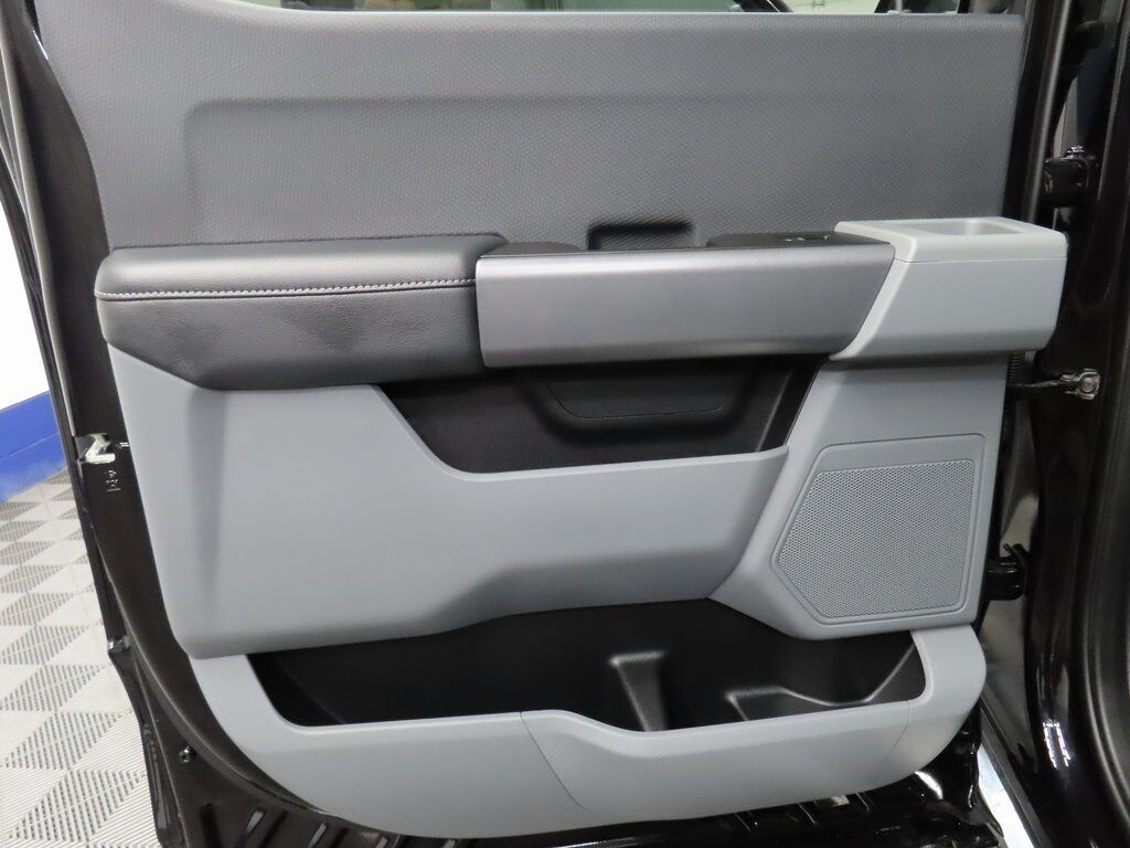 2023 Ford F-150 4x4 SuperCrew XLT Fond du Lac WI