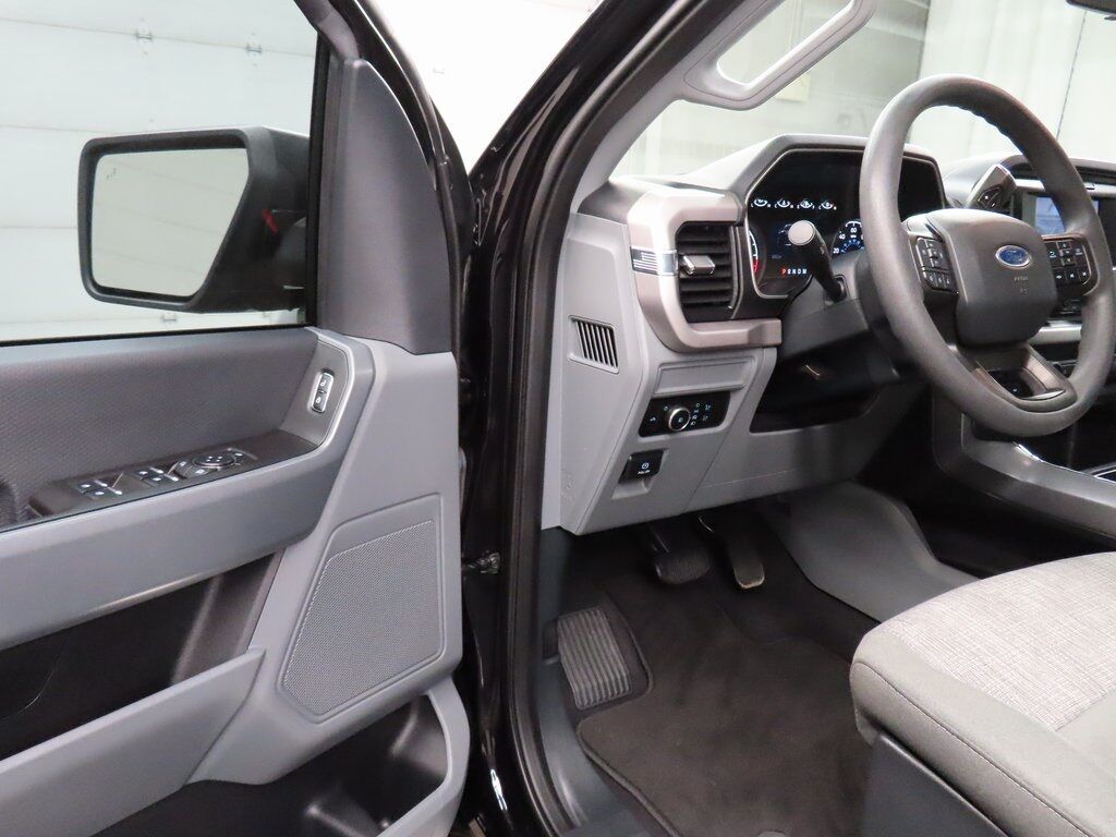 2023 Ford F-150 4x4 SuperCrew XLT Fond du Lac WI