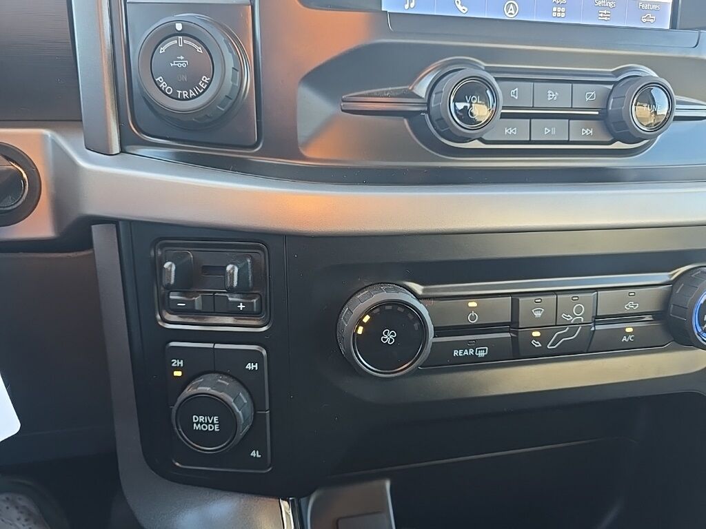 2023 Ford F-150 4x4 SuperCrew XLT Fond du Lac WI