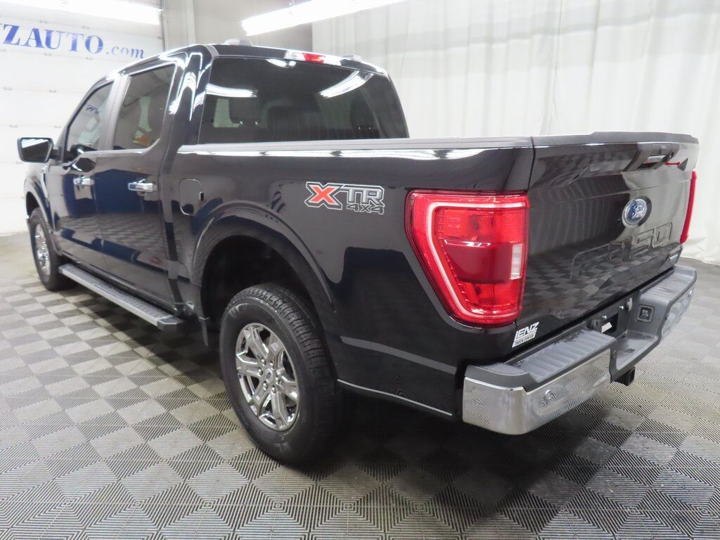 2023 Ford F-150 4x4 SuperCrew XLT Fond du Lac WI
