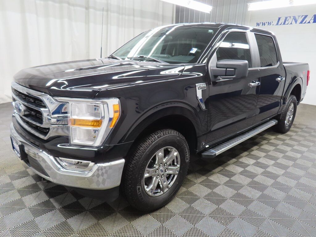 2023 Ford F-150 4x4 SuperCrew XLT Fond du Lac WI