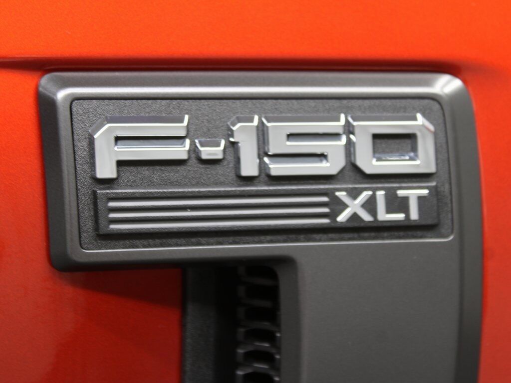 2023 Ford F-150 4x4 SuperCrew XLT Fond du Lac WI