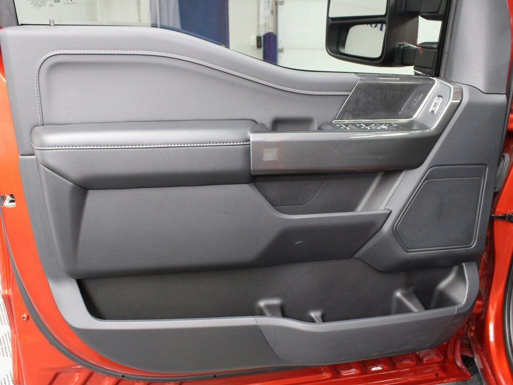 2023 Ford F-150 4x4 SuperCrew XLT Fond du Lac WI