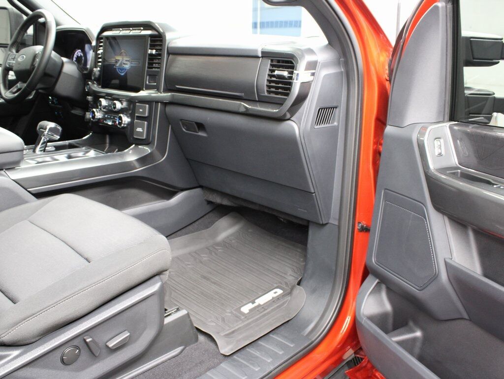 2023 Ford F-150 4x4 SuperCrew XLT Fond du Lac WI