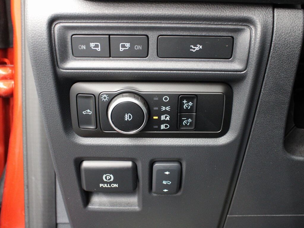 2023 Ford F-150 4x4 SuperCrew XLT Fond du Lac WI