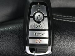 2023 Ford F-150 4x4 SuperCrew XLT Fond du Lac WI