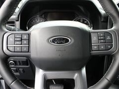 2023 Ford F-150 4x4 SuperCrew XLT Fond du Lac WI