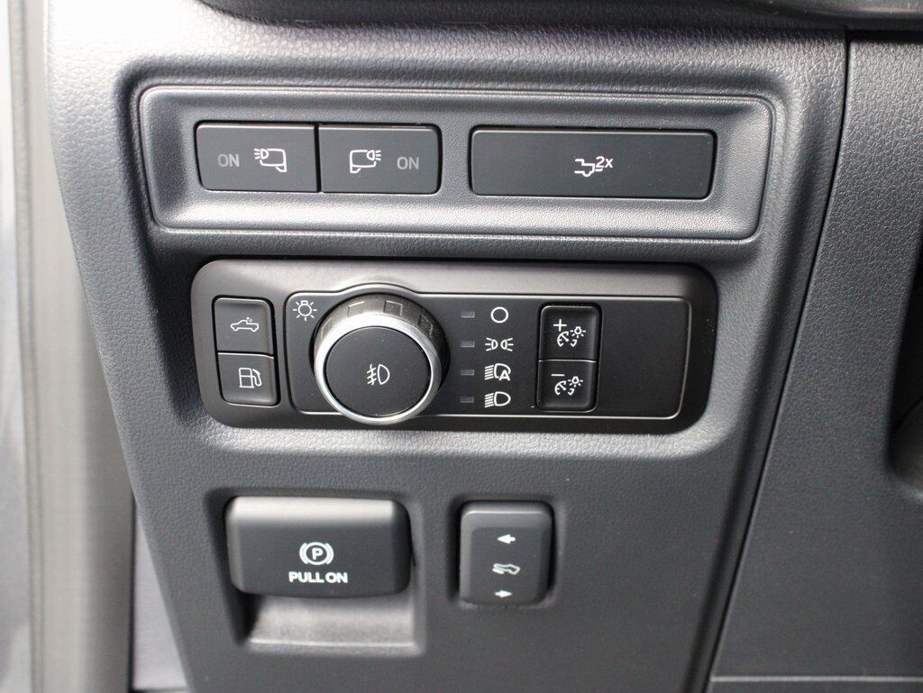 2023 Ford F-150 4x4 SuperCrew XLT Fond du Lac WI