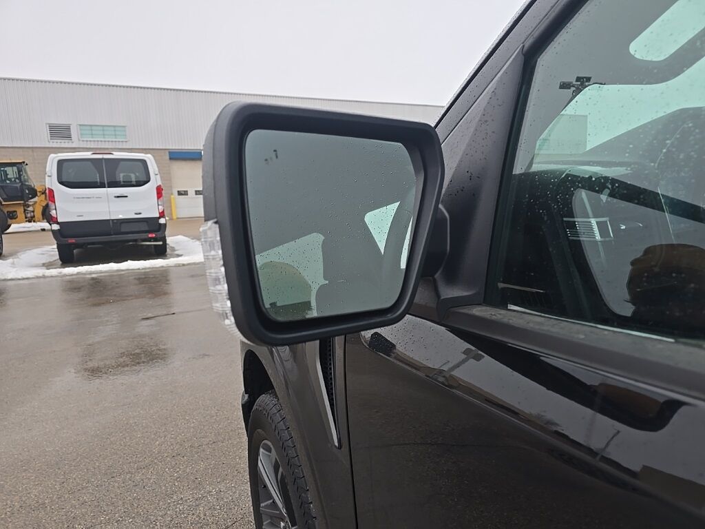 2023 Ford F-150 4x4 SuperCrew XLT Fond du Lac WI