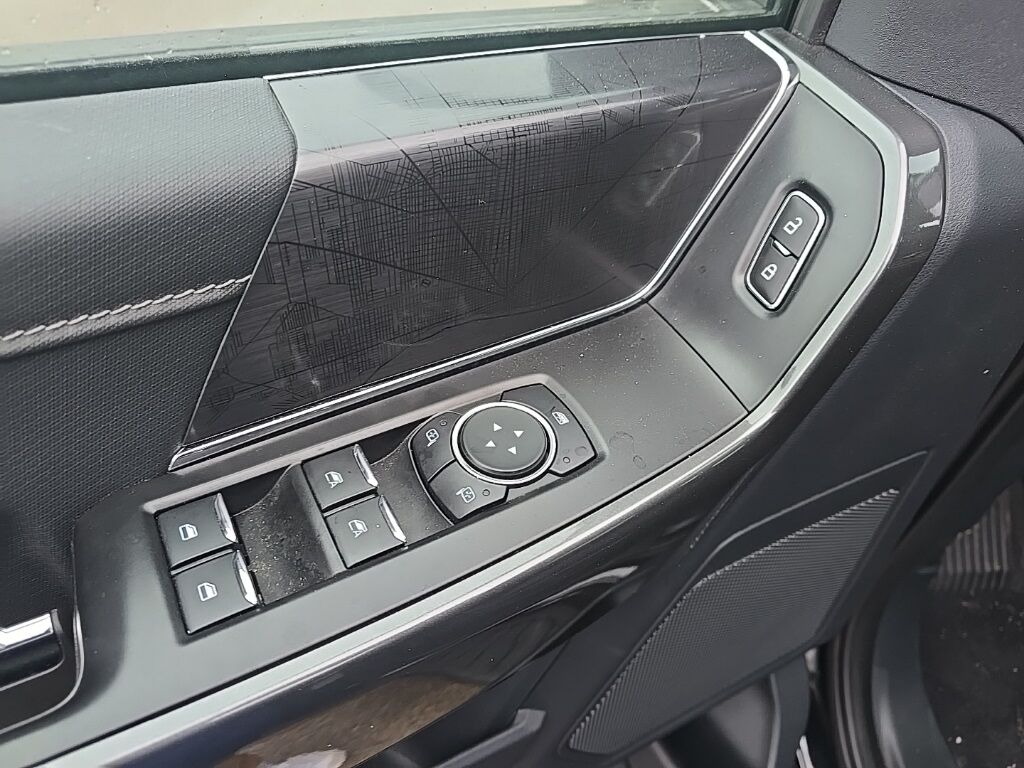 2023 Ford F-150 4x4 SuperCrew XLT Fond du Lac WI