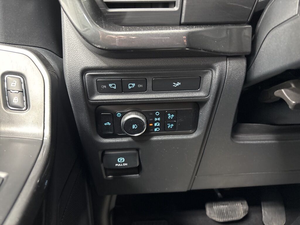 2023 Ford F-150 4x4 SuperCrew XLT Minocqua WI