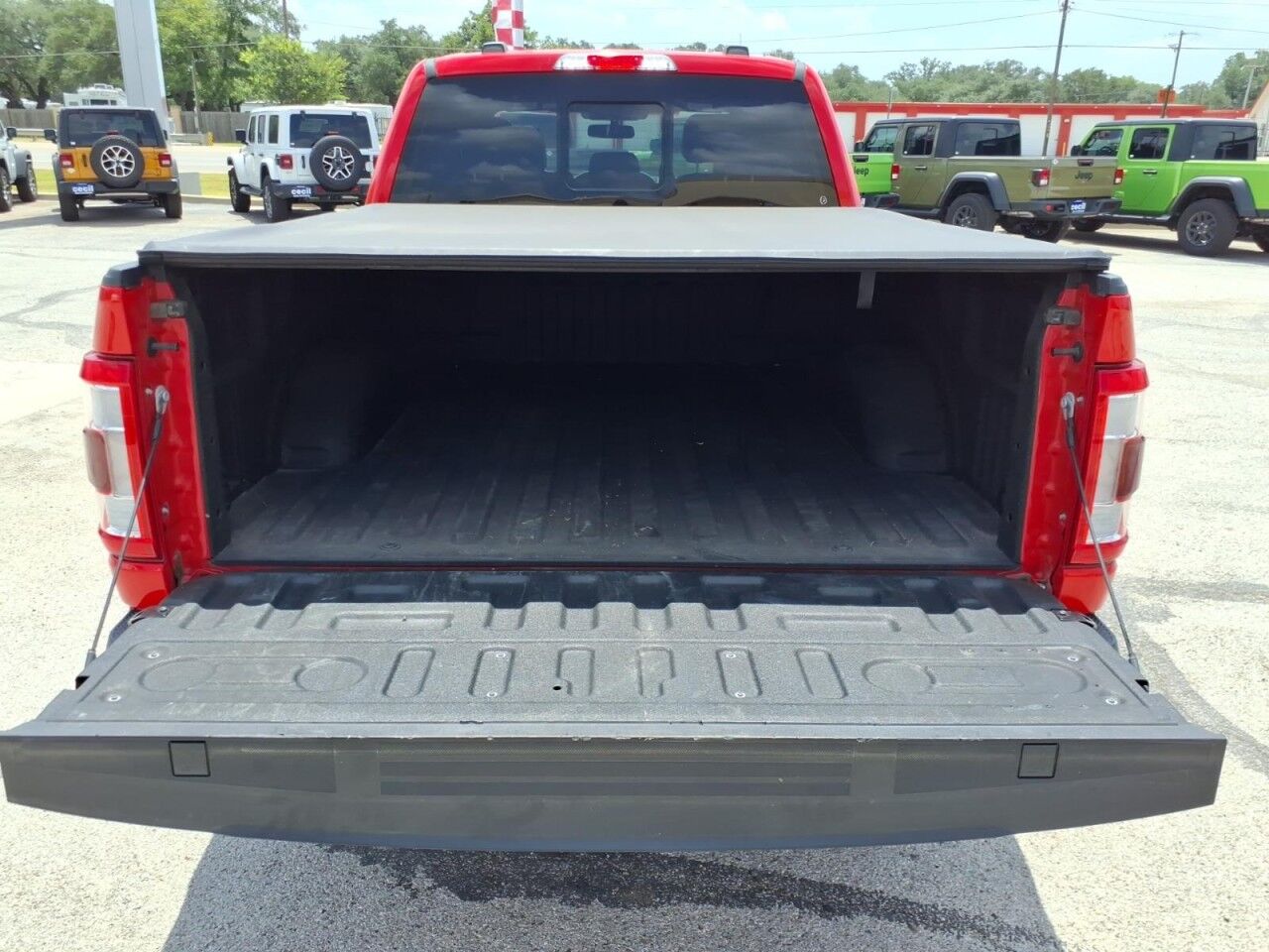 2023 Ford F-150 LARIAT Uvalde TX