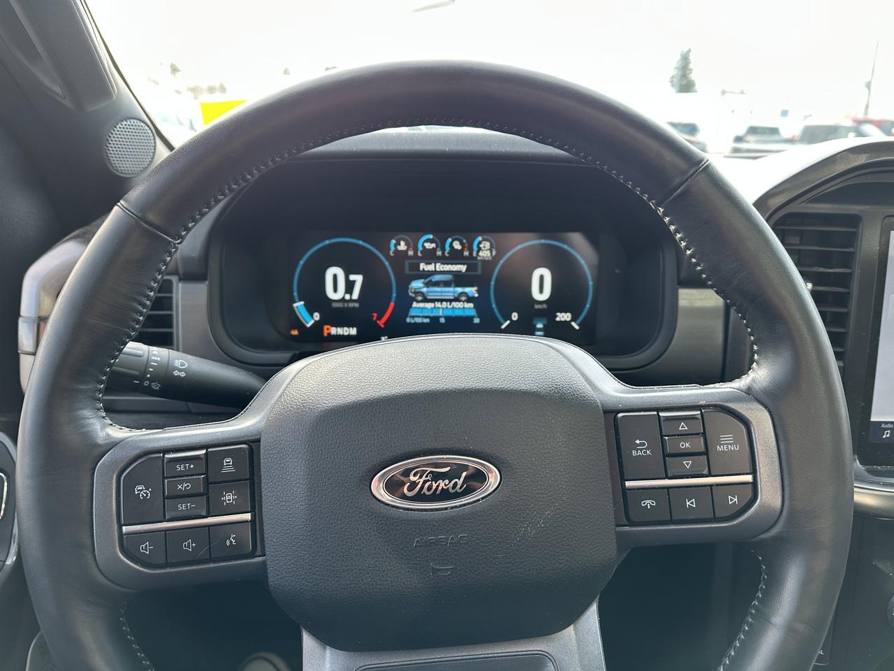 2023 Ford F-150 LARIAT 4WD | 502a | Sport Pkg | Pano Roof | Trailer Tow Pkg | 136L Tank | Black Pkg | 2 Sets Rims Redwater AB