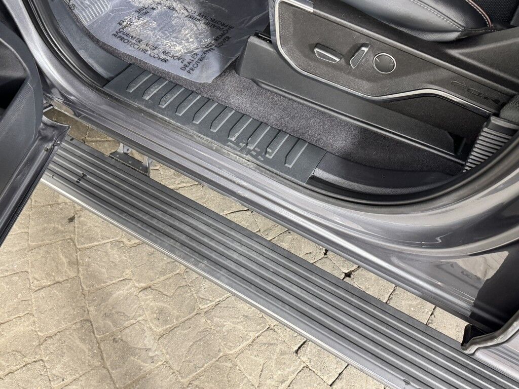 2023 Ford F-150 LARIAT 4WD SuperCrew 5.5&apos; Box Maumee OH