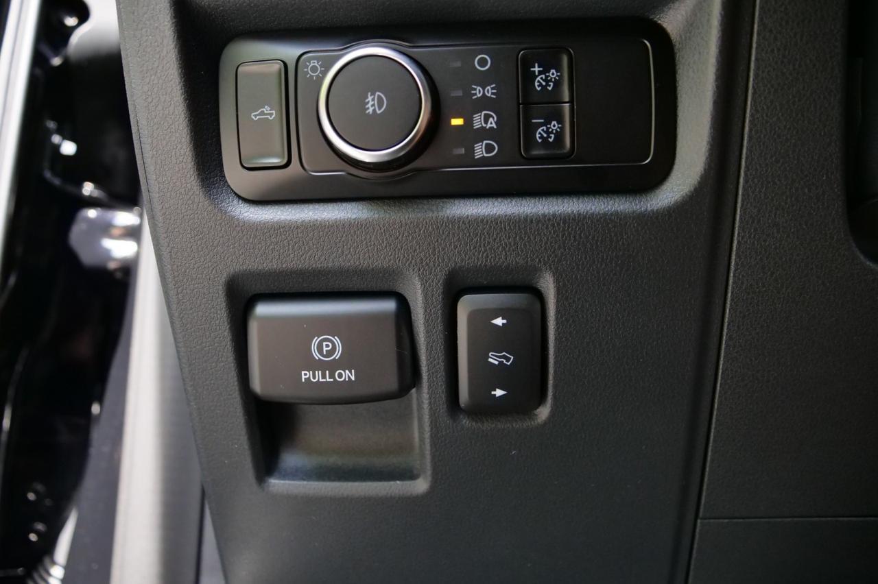 2023 Ford F-150 LARIAT 4X4 / B&O Sound / Cooled Seats / V6 EcoBoost! Lincolnton NC