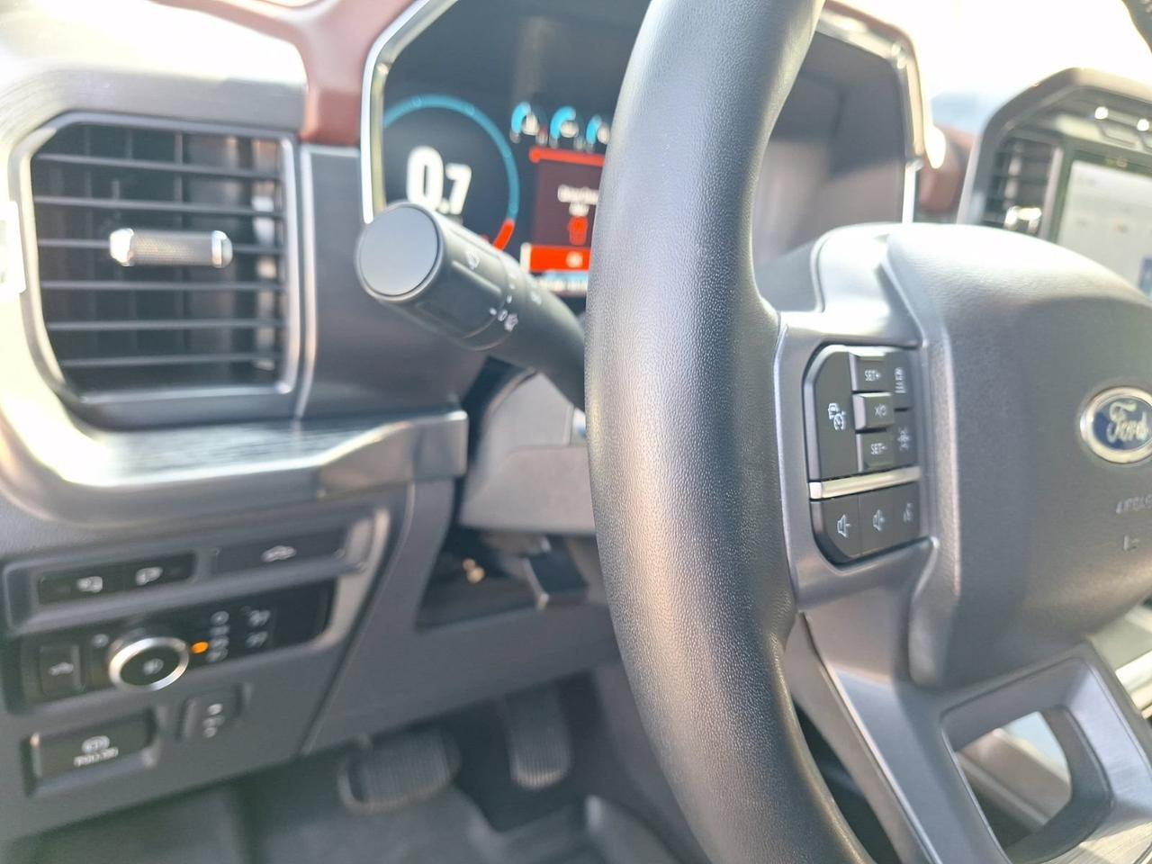 2023 Ford F-150 LARIAT Hurst TX