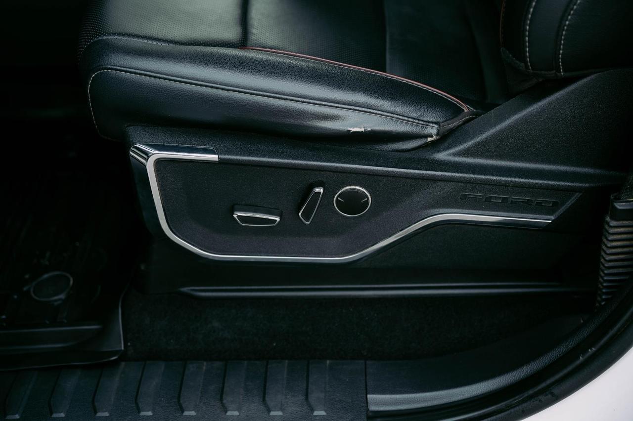 2023 Ford F-150 Lariat photo 16