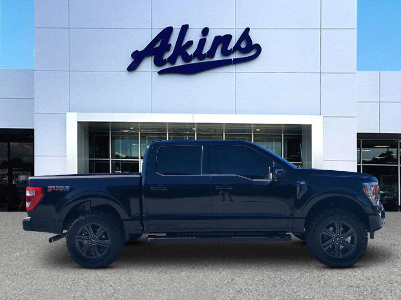 2023 Ford F-150 LARIAT